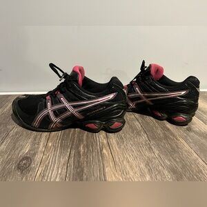 Black and Pink ASICS Gel-Frantic 5